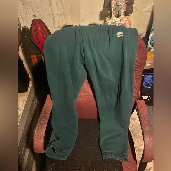 Green women’s roots sweatpants - Picture 2 of 2